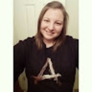 Meet your Posher, Carrie